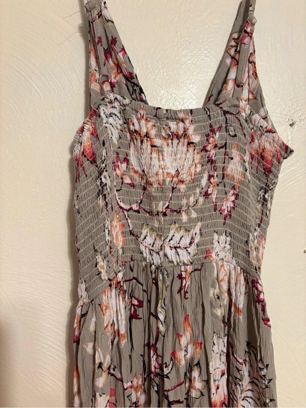 Angie Boho Floral Maxi Dress M Smocked Back Sleeveless Rayon Festival - Picture 8 of 8